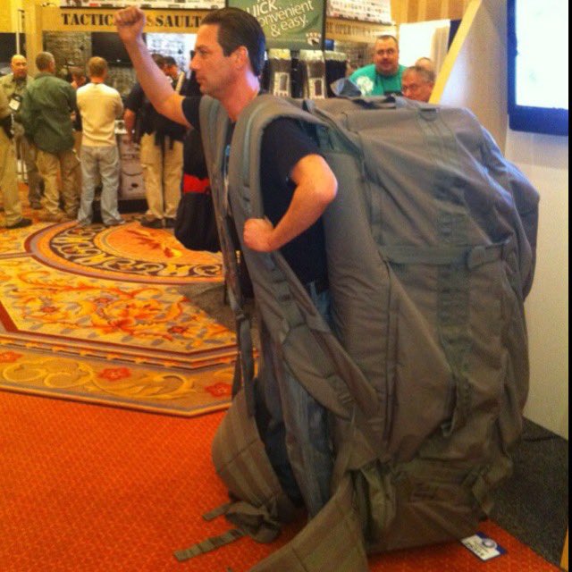 ninja_QoQ's tweet photo. สิ่งที่กุพึ่งเจอคือกุจะรั่ว555555555555555555555555555555555555555555555555
กระเป๋าจองกุก                           กระเป๋าจีมิน https://t.co/mqyCOy1Cbg