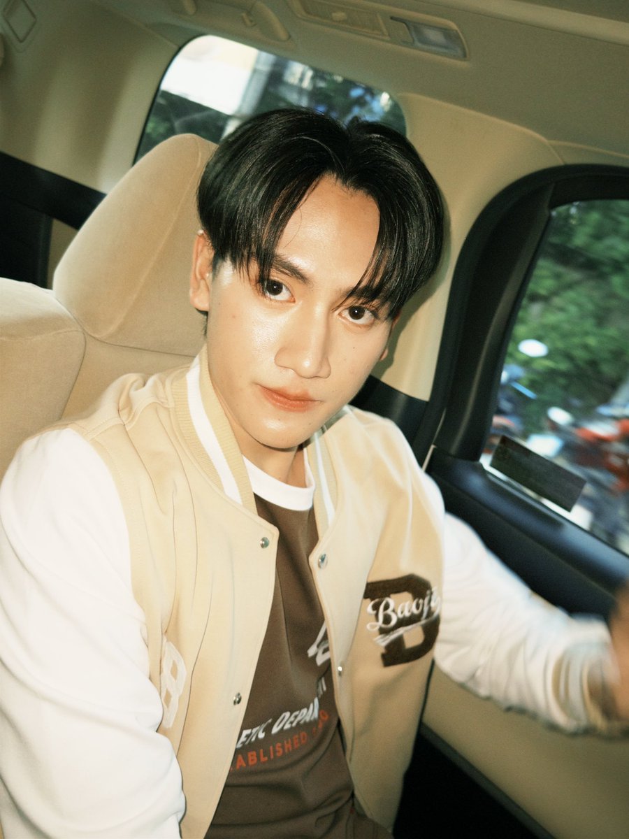 pung_phirunwat's tweet image. วันนี้ขอบคุณทุกคนมากนะครับที่มาหาปัง คิดถึงรอยยิ้มของทุกคนมากๆเลยนะครับเป็นการมาจังหวัดมหาสารคามครั้งแรก ที่ปังมีความสุขมากเลยรักม่ามี้รักพี่ๆแฟนๆทุกคนเลยนะครับ ขอบคุณทุกคนที่ซัปพอร์ต เดินกลับบ้านปลอดภัยน้าทุกคน