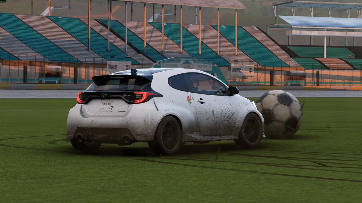 Shudes0511's tweet image. サッカーをしているGRヤリス
#ForzaHorizon5