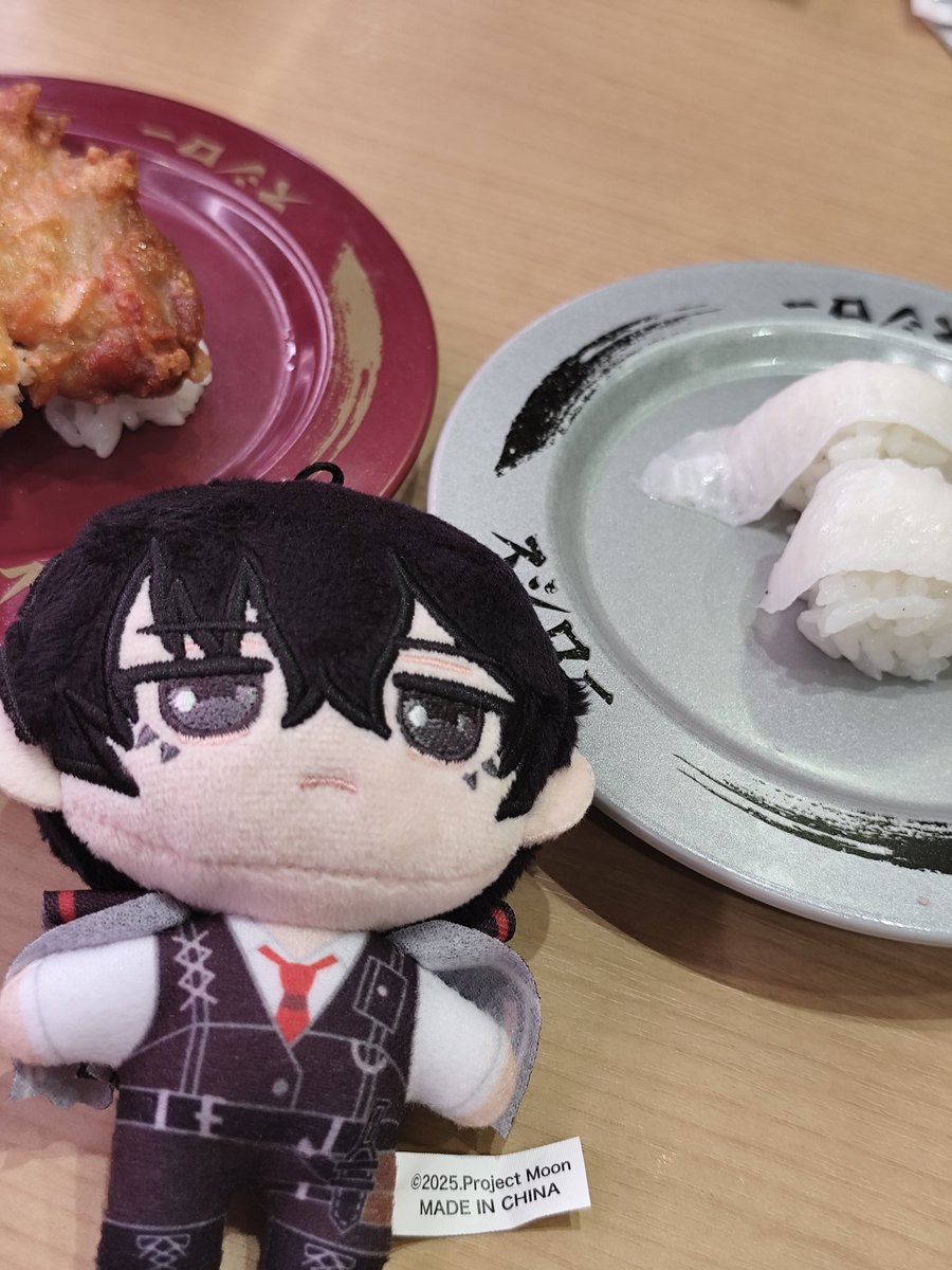 cinxnabar's tweet photo. 😋 https://t.co/tRYdv9A7Nz