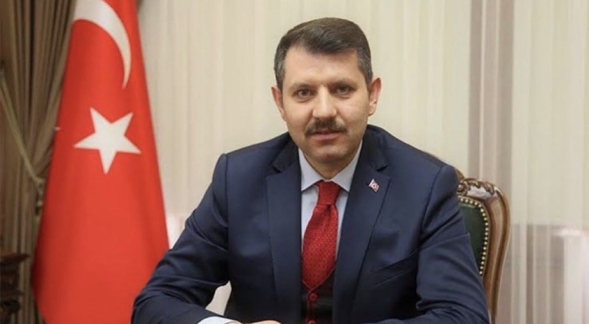 SuphiAksoyB's tweet image. Cumhurbaşkanımız Sayın @RTErdogan’ın tensipleriyle Milli Savunma Bakan Yardımcılığı görevine atanan Şanlıurfa eski Valimiz Sayın Salih Ayhan’ı tebrik ediyor, yeni görevinde ve çalışmalarında başarılar diliyorum.

@valisalihayhan