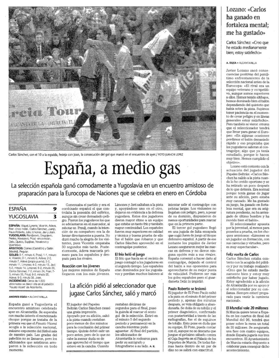 juan2FD's tweet image. Fútbol Sala | 📄 La Verdad 

Hace justo hoy treinta años aquí estuve yo. En mi pueblo, en el Fausto Vicent de Alcantarilla.