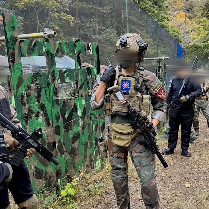 サバゲー装備一式 SHENKEL 8点セット シェンケル BDU サバゲー 迷彩服 上下 黒装備