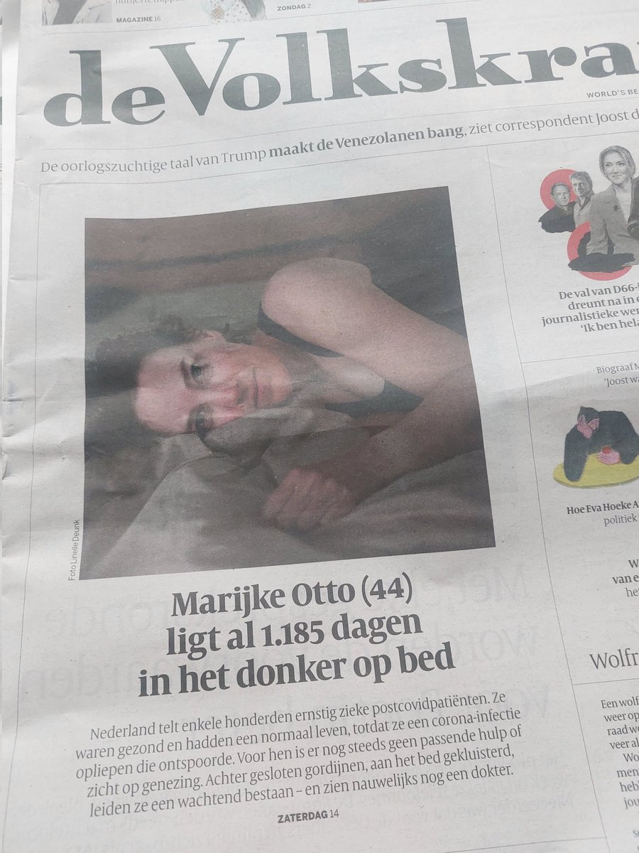 Terwijl de desinformatieindustrie zich verrijkt met youtubekanalen en doneerknoppen, is dit 👇 de realiteit.

Honderden stakkers met extreme longcovid, die als levende doden op bed liggen. 😬

Huiveringwekkend stuk, v collega Ellen de Visser. 
volkskrant.nl/kijkverder/v/2…