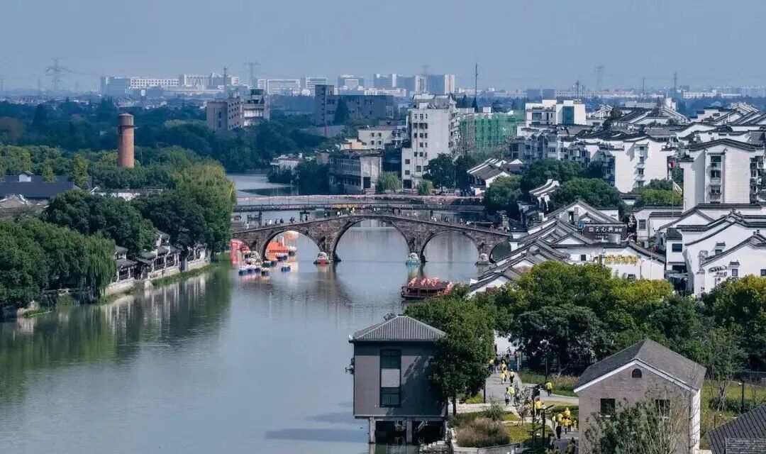 LinpingStyle's tweet image. 🌊🛶With the completion of the core section of the Tangqi town in the Grand #Canal National Cultural #Park (Linping section), the 31.5-kilometer Grand Canal Greenway (Linping section) has been fully connected. #Linping