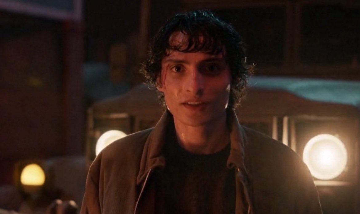 sparkljumprop's tweet image. will “you’re the heart” byers   mike &quot;in real life you&apos;re more like a sorcerer&quot; wheeler