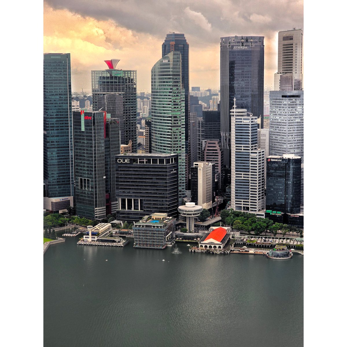 shaswat_doctor's tweet photo. #singaporelife #travelling #travelphotography #cityscape #mytravelgram #traveler #sunset #natgeotravel #traveladdict #traveling #sunrise #cityview #sunsets #visitsingapore #cityphotography #traveldiaries #traveltheworld #travel #travelgram #instatravel #singapore #singaporecity https://t.co/a8c0eqBIbB