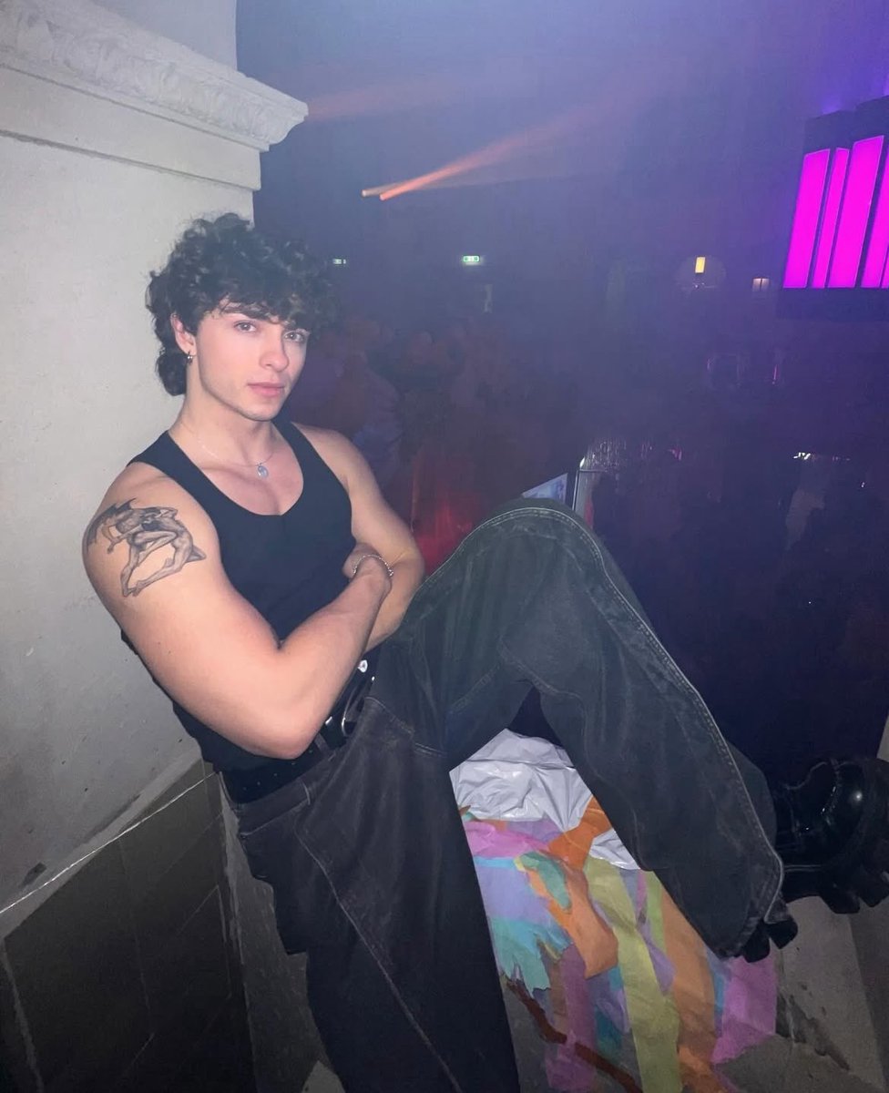 boyfeelsgood tweet media