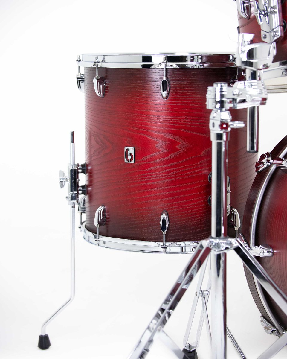 britishdrumco's tweet image. Our love for Satin finishes is endless. They offer a stunning sheen while preserving the natural texture of the grain. ✨

#drumset #drumsetup #satinfinish #naturalgrain #madeinbritain