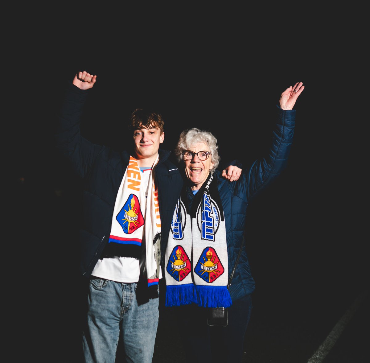 telstar1963nv's tweet image. 𝐕𝐚𝐧 𝐬𝐮𝐩𝐩𝐨𝐫𝐭𝐞𝐫 𝐭𝐨𝐭 𝐬𝐩𝐞𝐥𝐞𝐫. 𝐕𝐚𝐧 𝐣𝐨𝐧𝐠 𝐭𝐨𝐭 𝐨𝐮𝐝. 🤍

Morgen geven we alles! Samen.

#WitteLeeuwen