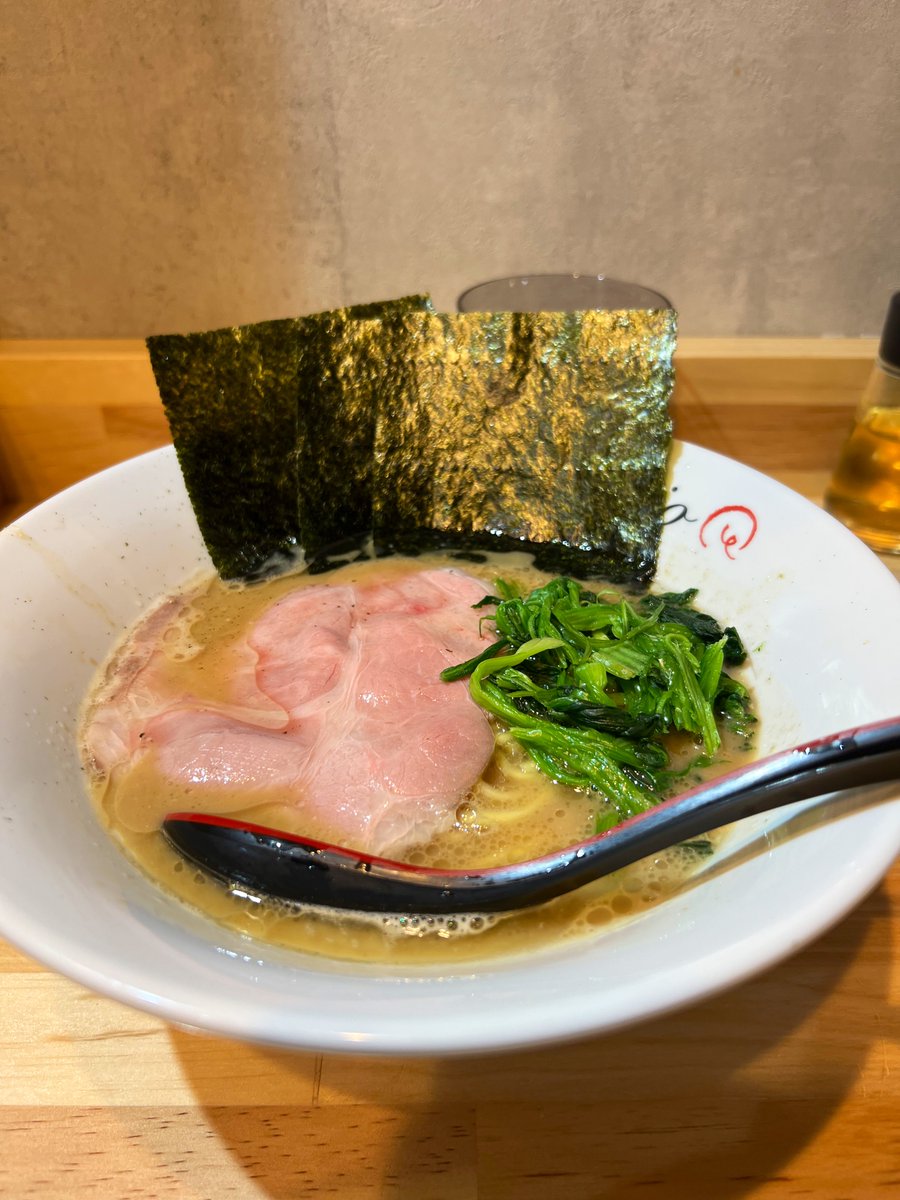 タガミ tweet media