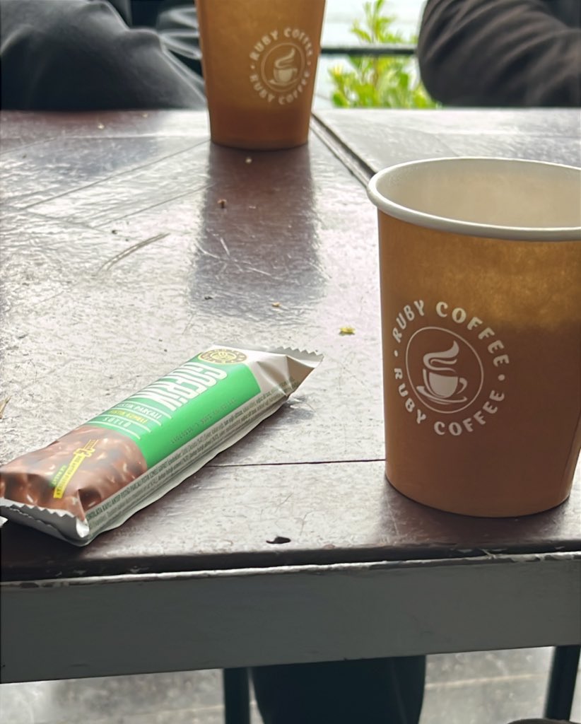 Sigara icmeyenlerin cay sigarasi dir