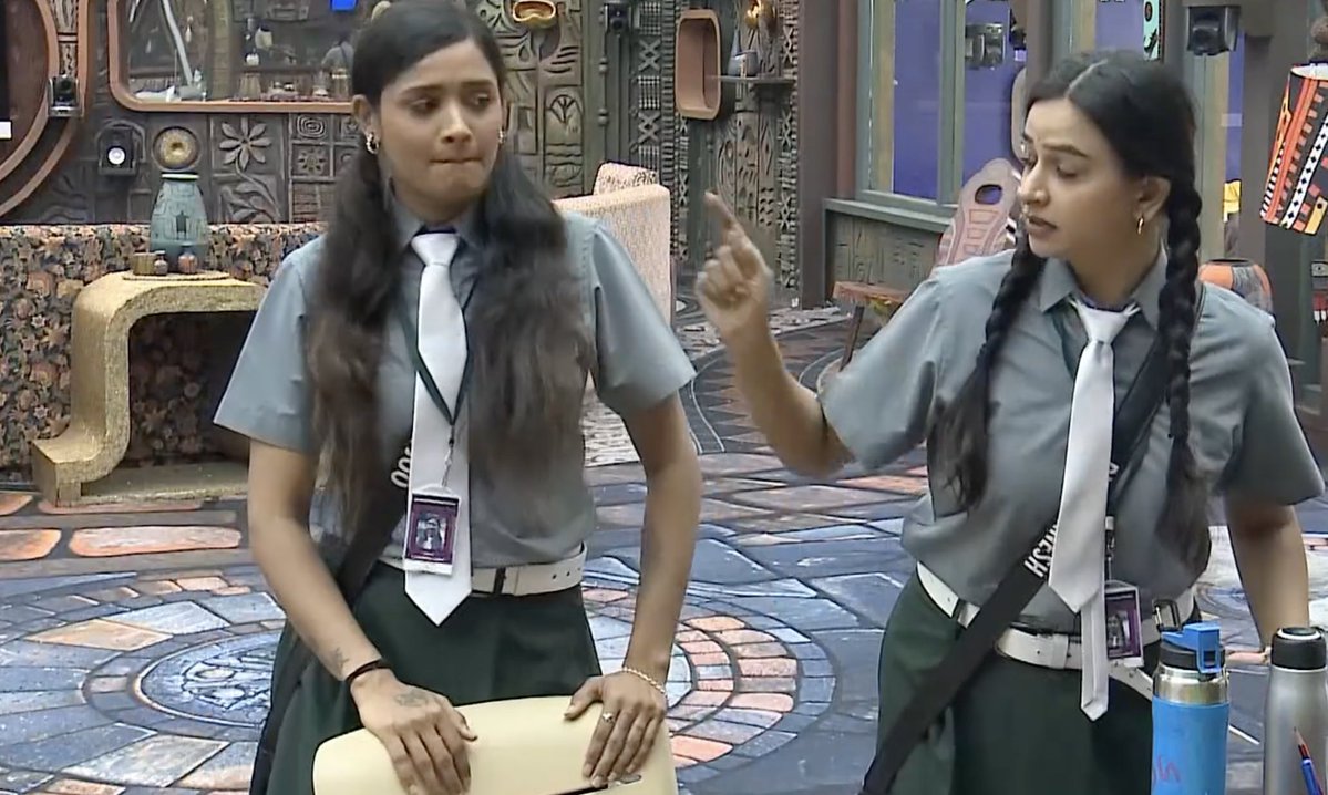 its_prahil's tweet image. Audience, why didn’t you vote for #Ramyajo?! She had the lowest votes and SHOULD be evicted… but TWIST!  NO EVICTION this week!  Next week RAMYA becomes CAPTAIN  and we’re having DOUBLE EVICTION straight after!  Now everyone 👏👏👏, let’s hear it!   🔥🔥🔥#BiggBossTamil9 #BBS9