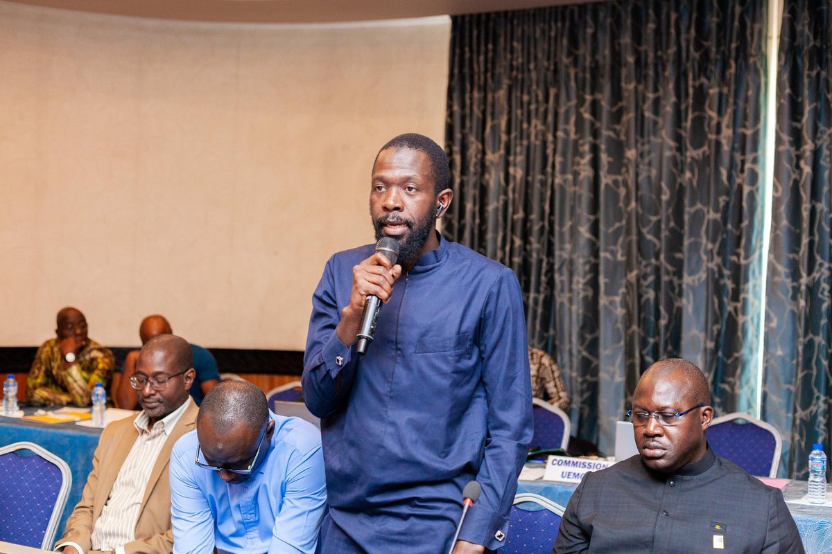 khalifa_a_sarr's tweet image. Participation à LOMÉ à la Réunion Technique de préparation du Comité de Pilotage du Projet Régional d’appui à la gestion des déchets et de réduction des émissions des UPOP et du mercure dans les pays de l’UEMOA- 
#SONAGED #FEM #UPOP #UEMOA #BOAD