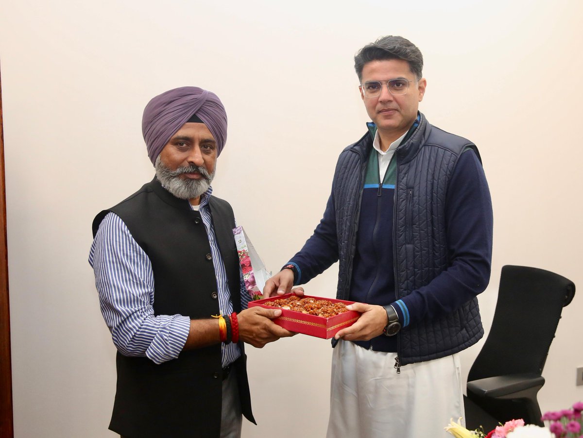 श्रीगंगानगर जिला कांग्रेस कमेटी का अध्यक्ष नियुक्त होने के बाद आज श्री सचिन पायलट जी (महासचिव, राष्ट्रीय कांग्रेस कमेटी) जी से भेंट कर उनका आशीर्वाद लिया।
आपके द्वारा मिले प्यार व स्नेह के तहे दिल से बहुत बहुत धन्यवाद आभार।
#rupindersinghkooner #RubyKooner
<a href="/SachinPilot/">Sachin Pilot</a>