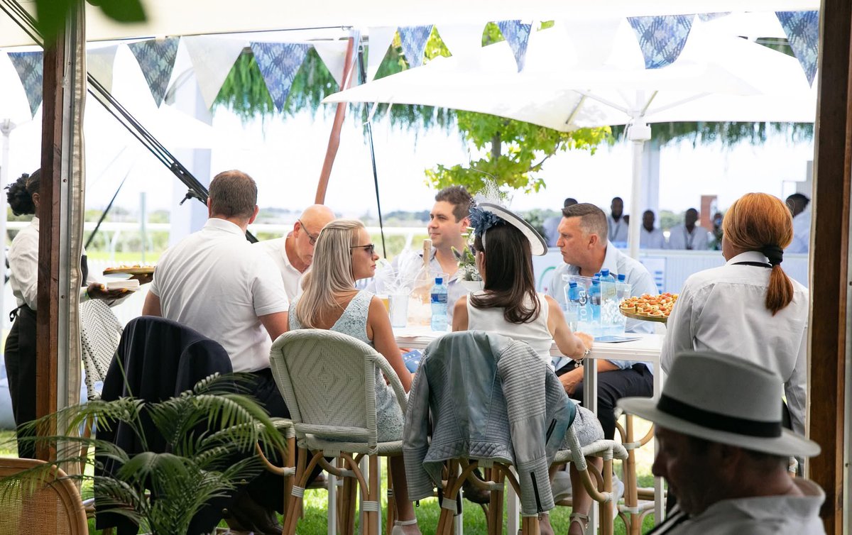 Come join us in the Stud Club on Saturday, 10th of January 🏇

For only R1,800 per person, you will be set along the rails in a private access area, with a vast grazing spread throughout the afternoon and access to a private bar area.

Get tickets: computicket.com/event/lormarin…