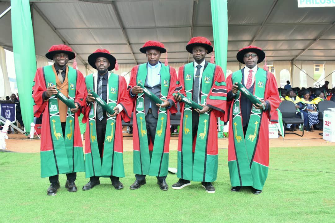 faith_keh's tweet image. Today, we proudly graduate five PhD students, each marking an exceptional milestone in their academic journey:

Adeniyi Ismahil – Doctor of Philosophy in Physiology

Ikuomola Emmanuel Orire – Doctor of Philosophy in Physiology

Enerst Edozie – Doctor of Philosophy in Telecommunic