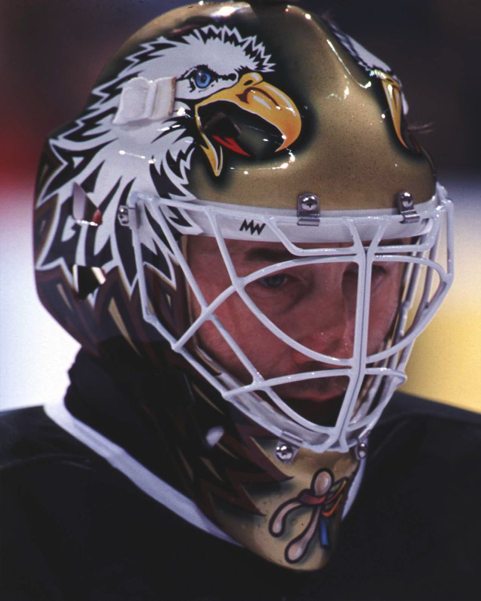 DallasStars's tweet image. The mask 🤝 the milestone 

With his 160th win, Otter officially ties The Eagle for third all-time in franchise history.