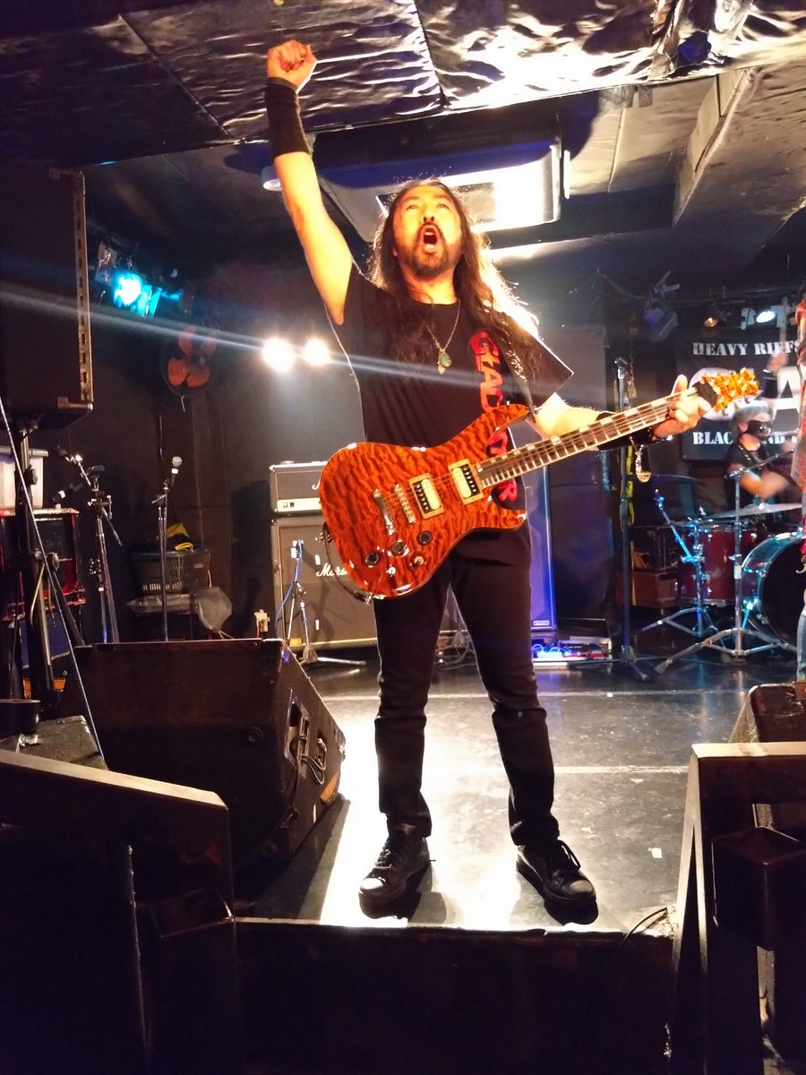 GLADIATOR
2025.11.23
METAL PSYCHO
EARTHDOM

High and Dry
Straight from the Heart
WHY?
Battle Royale
Lie Detector
Black n Blue
calculated chaos

元POUの🥁の方、元ELIZAのHisaakiさんがいらっしゃいました❣全部の出演バンドさんたちが、最高に素敵で感動致しました!!🤘