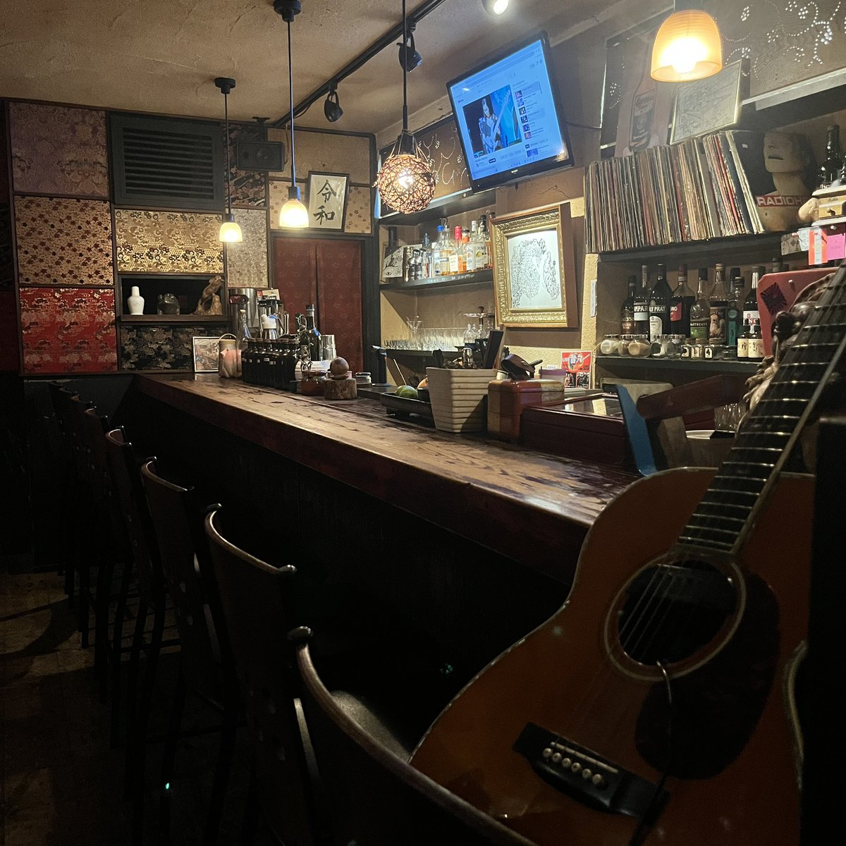 桃ライト
20:00OPEN

思い出の詰まった場所で最後の出勤

ここから始まって
最後もこのBARで締めくります。

楽しく過ごしましょう！
よろしくお願いします！