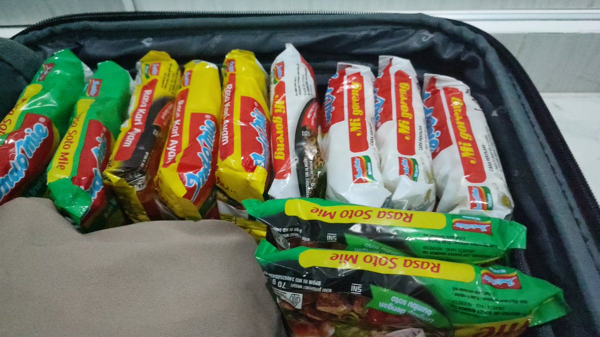 Otw jadi anak kos lagi, persiapanmu apa? 
Kalo aku ini 👇