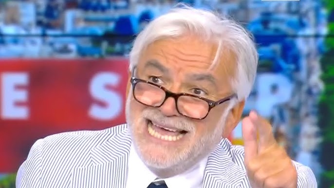 DB63270's tweet image. « Ouh, ouh Pascalou. Oh Pascalou. Pas ça. Pas ça Pascalou. Pas ça  Pascalou. Oh non. Oh non, pas ça. Pas aujourd&apos;hui, pas maintenant, pas  après tout ce que tu as fait... »
#Praud #DroiteExtreme #ExtremeDroite #raciste #complotiste #climatosceptique #islamophobe #Cnews #Bolloré