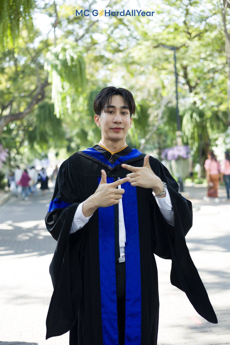 miewclash's tweet image. Congratulations  @kc_guide 🎓

#GuideGraduation #Guidekc 
#GuideKantapon