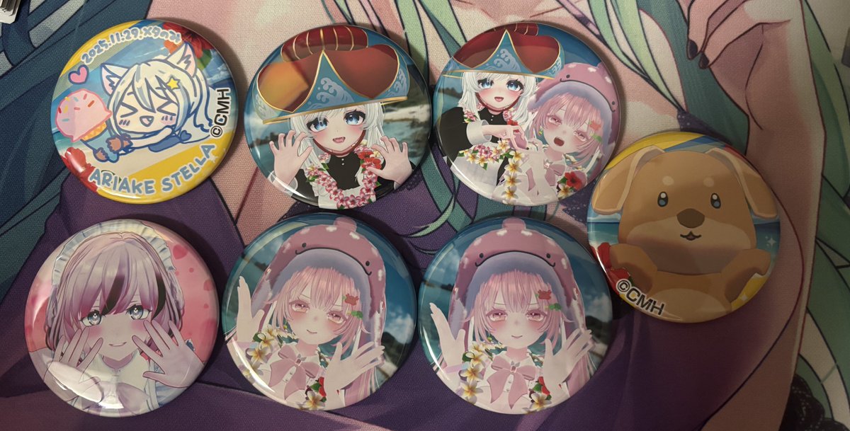 チェキと缶バッジ可愛い〜！