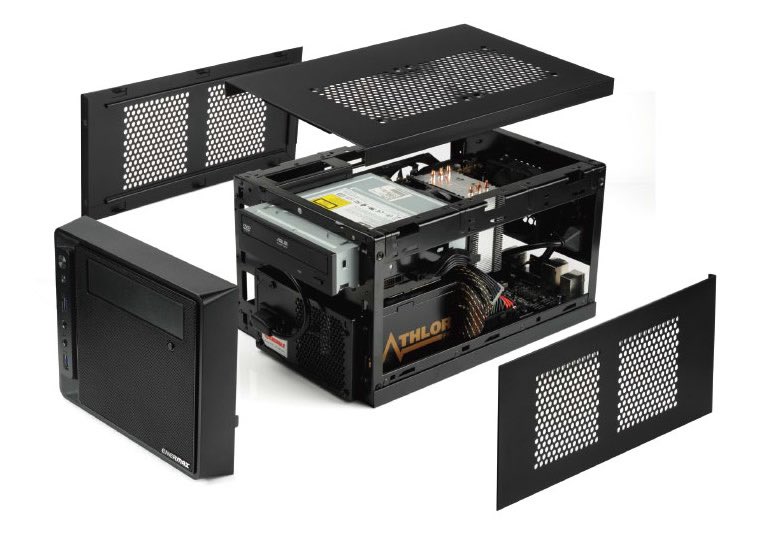 scion_junker's tweet image. 今回のケース、フロントがメッシュ構造になっているものの、フロントパネル裏に電源がある事からそこから吸気はほぼ望めないと判断🙄
・CPUクーラーをトップフローへ
・天板ファンを1枚吸気で取付け

老眼と闘いながら組立なう🪛

ちゃんと真ん中に空間を作ればそれなりに冷えるはず…🤔

#自作PC
#ITX