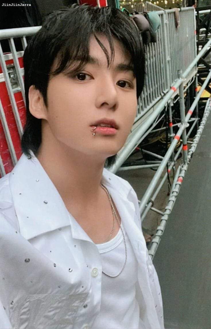 neelo_far1's tweet photo. RETWEET &amp; REPLY

Guys,we need more hashtags! Please don’t stop sharing them

Goal:70X RT &amp; RL🔥

I vote “Jeon Jungkook” for #MostPowerfulAsian2025 @iconpolls

Also,don’t forget to vote on the website!
https://t.co/3sAaACfBNq…

Thanks everyone for your continuous support🥹 https://t.co/p4OBGmTLwc