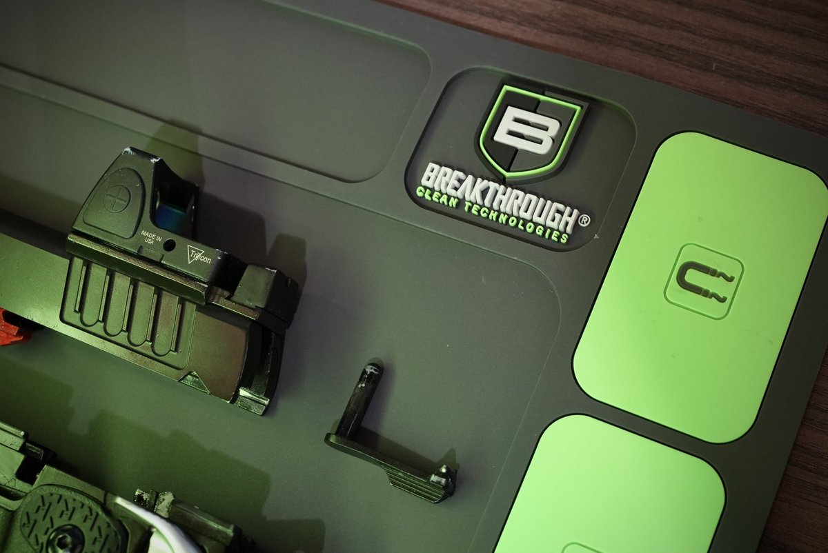 jkarmy_int's tweet image. BREAKTHROUGH 
SHIELD MAT handgun size 

A MUST Product for DIY 💪🏾💪🏾 

#breakthrough #shield #mat #pistol