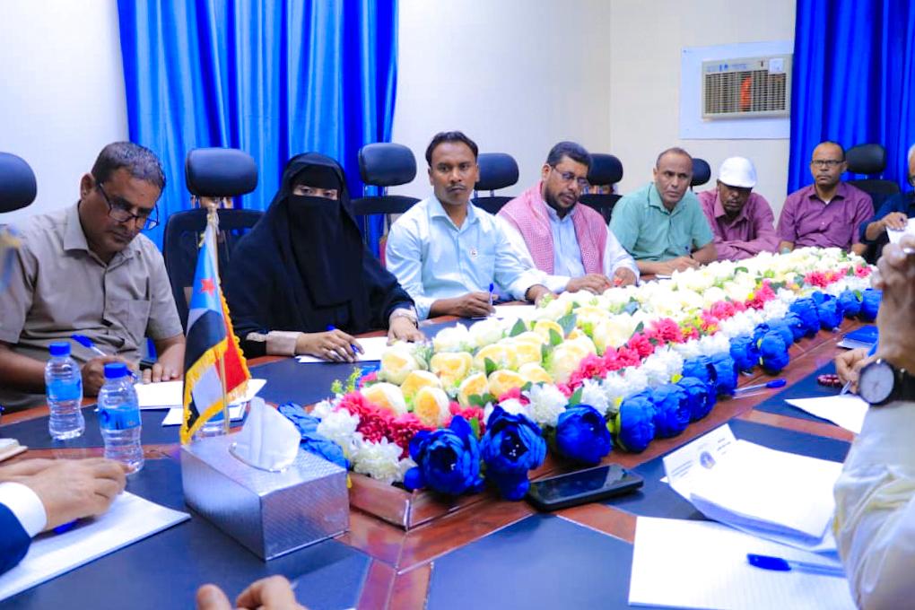 الكثيري يترأس اجتماع بإنتقالي وادي وصحراء حضرموت للإطلاع على التحضيرات النهائية لفعالية 30 نوفمبر

السبت ٢٩ نوفمبر ٢٠٢٥

ترأس الأستاذ علي عبدالله الكثيري، رئيس الجمعية الوطنية للمجلس الانتقالي الجنوبي، اليوم السبت، اجتماعا استثنائيا بأعضاء الهيئة التنفيذية المساعدة للمجلس