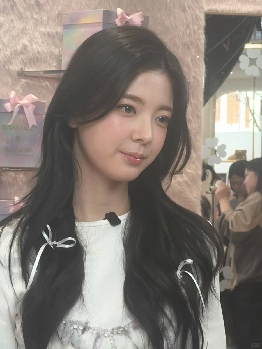 CJSGLOBAL's tweet image. 251129 #LIA #리아 (© z杨小疯 Live on xhs) #LIAxROCKFISHWEATHERWEAR