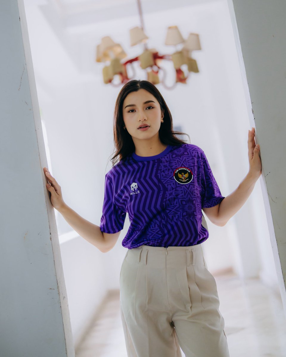 Officialkjti's tweet photo. Satu kata untuk Mills,”Dewasa” . Itu mungkin kesan yang didapat dari Jersey Training Tim Indonesia untuk Sea Games 2025 nanti, kalo menurut Kolekdol bagaimana? https://t.co/0QbT7QwDRB