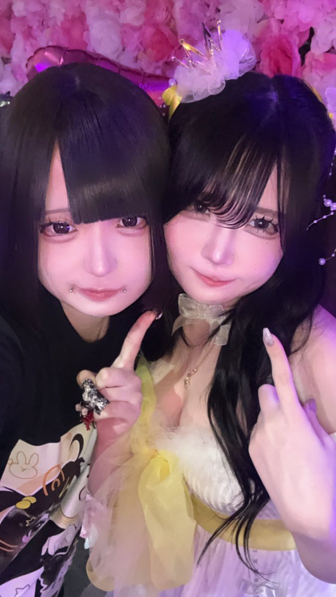 💕20:00〜💕
らいちちゃん生誕😸💗今日はみんなで祝うぞー❗️だーいすき❗️
#美男美女さんと繋がりたい #美男美女さんとつながりたい #自撮り界隈  #コンカフェ嬢 #コンカフェ営業ください  #コンカフェ大阪 #コンカフェ営業ください #宗右衛門町コンカフェ #コンカフェ