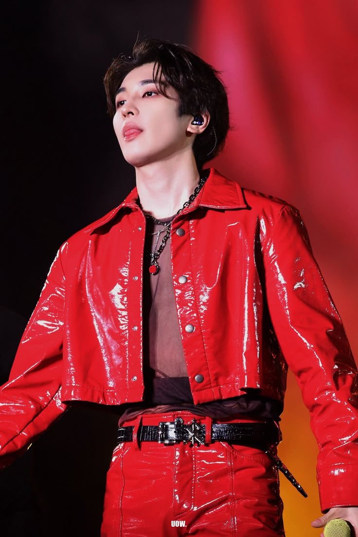 wonlylovingyu's tweet image. shake it off mingyu ❤️‍🔥            fire wonwoo ❤️‍🔥