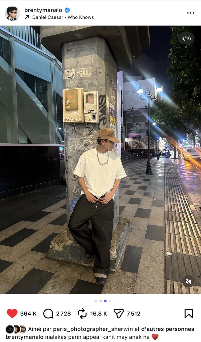 lavieenrosejeh's tweet photo. Random Girl in the photo 1: « Fresh pa rin kahit bagong »
Random Guy in the photo 2 : « Malakas parin appeal kahit may anak na »
Gumaganyan kayo ng caption, tapos gusto nyo ganito kami 😑
Kayo talaga pasimuno ng amats eh, kainis! 😒
#dyinginside #nonchalantera #cantfightthisfeelinganymore 😂
