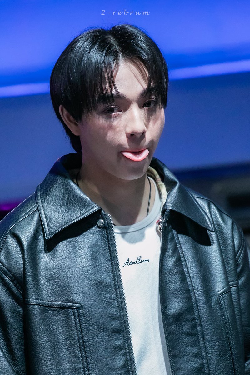 _zrebrum_'s tweet image. เด็กแสบ 😋😜

BBAS MUST FESTIVAL

#เทศกาลเมืองต้องรองxBas 
#บาสเด็กอ้วนที่แท้จริง  
#bbasjtr #bbasbyZ