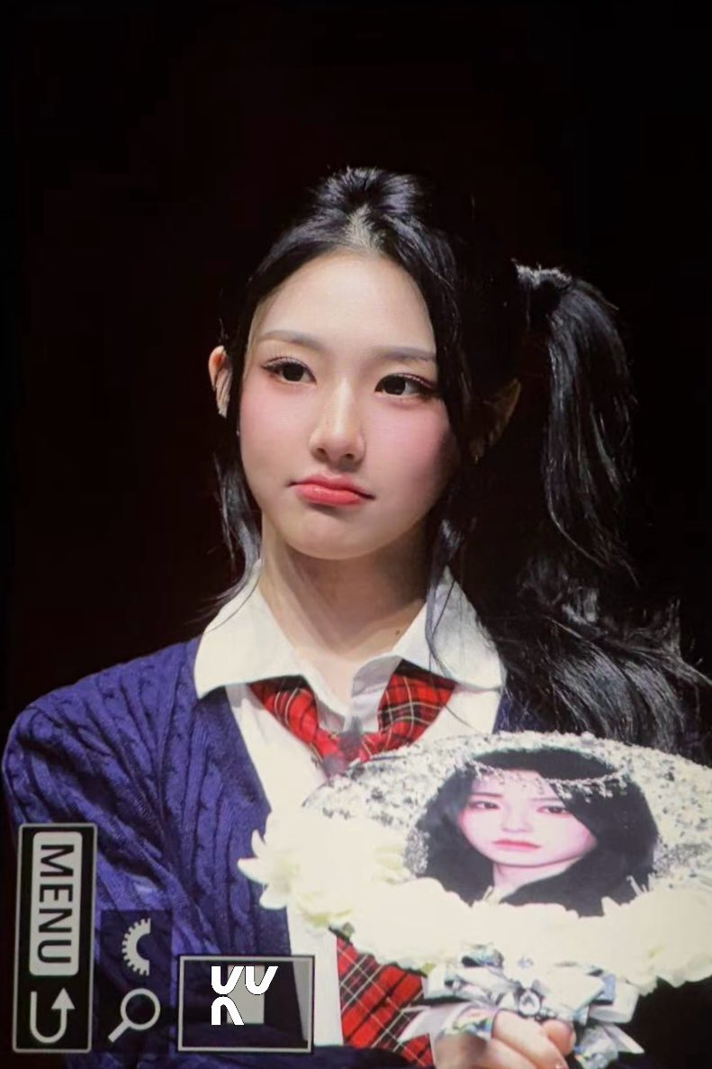 251129 pre

#트리플에스 #tripleS                      
#신위 #XinYu #周心语