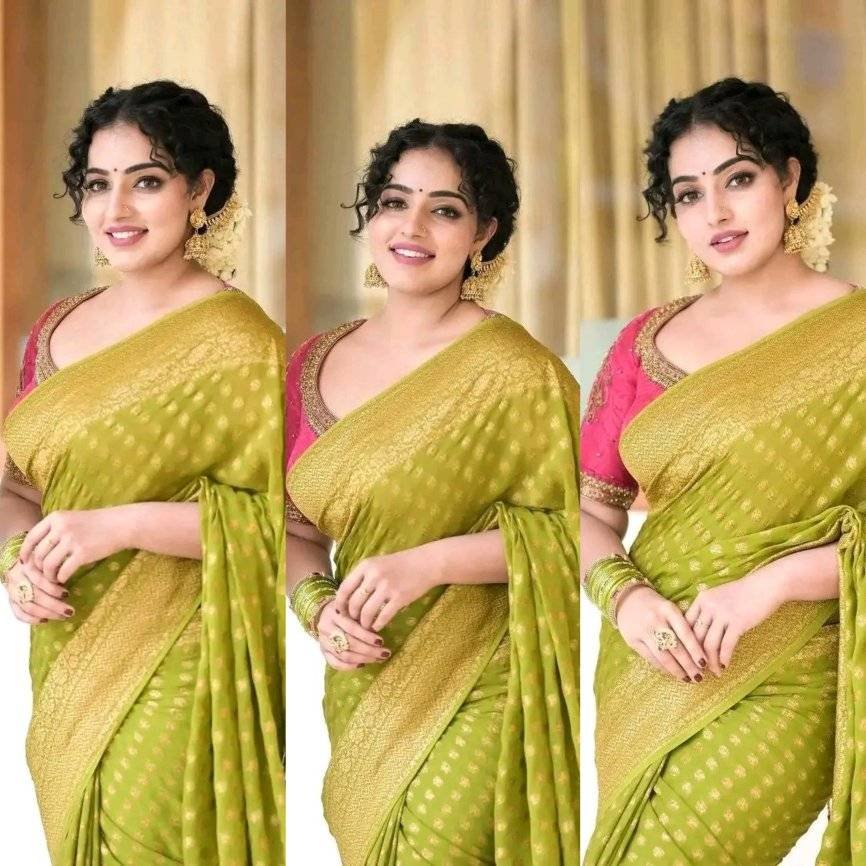 sainasaibala's tweet image. MILF always ultimate 📷 seductive structure 📷 homely look at the same time gorgeous attraction 📷 with kondai and mallipoo 📷