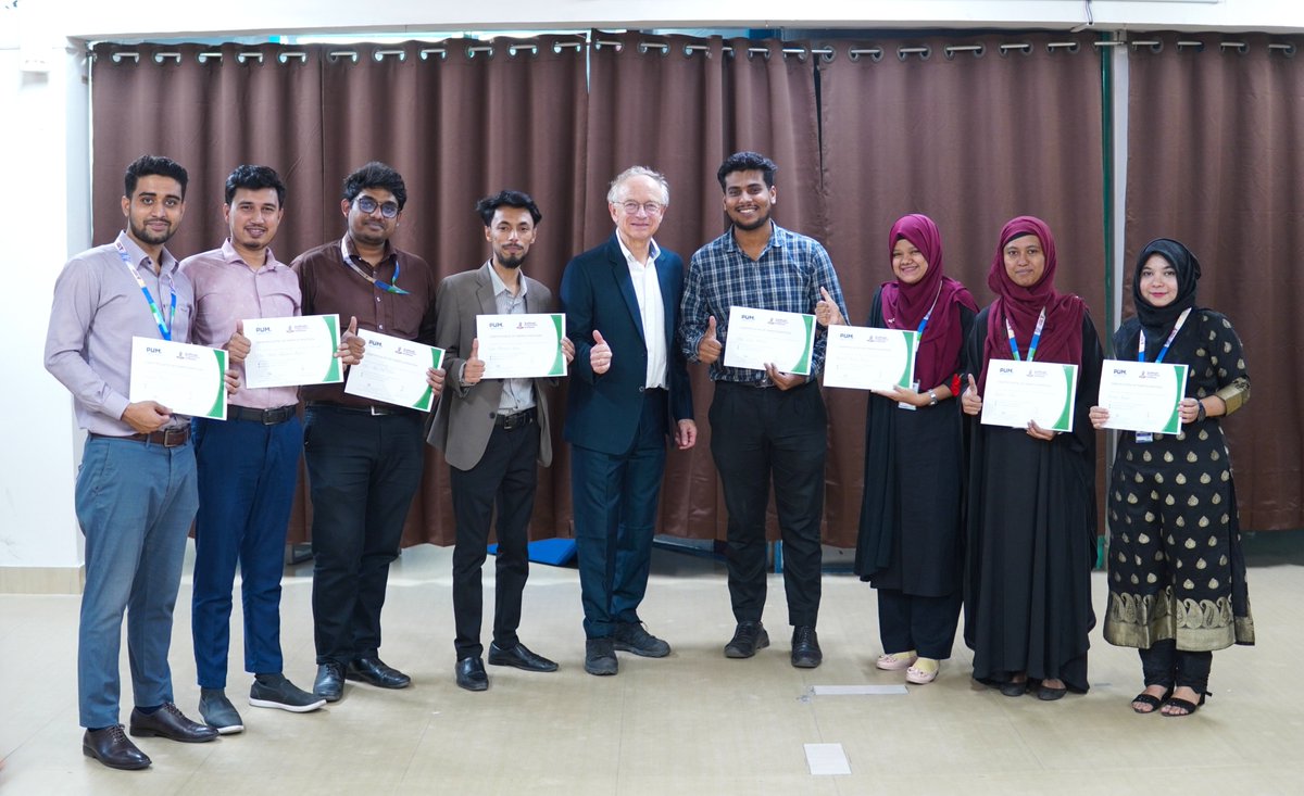 DaffodilPoly's tweet image. 👏বাংলাদেশ সরকারের ASSET প্রকল্পের আওতায় ড্যাফোডিল পলিটেকনিকে ৫ দিনব্যাপী ইন-হাউজ টিচার্স ট্রেনিং সমাপ্ত হলো।

#Daffodilpolytechnic #DiplomaEngineering #ASSET