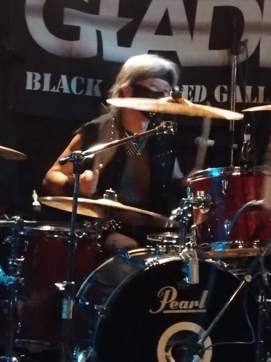 GLADIATOR
TAKASHI🥁