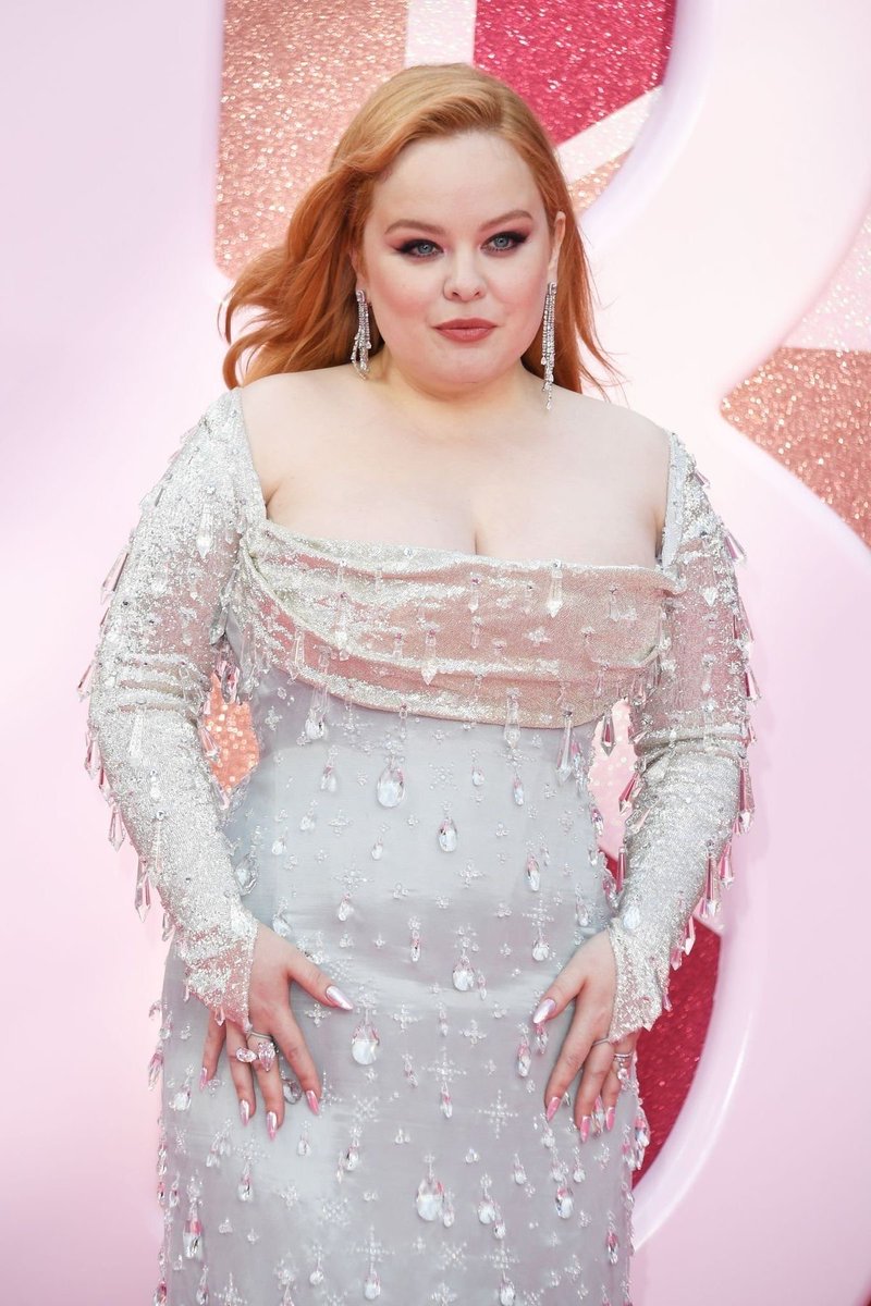 wtvhappens_'s tweet photo. and when she showed up like this… she ate. https://t.co/bEN7YSsJBV