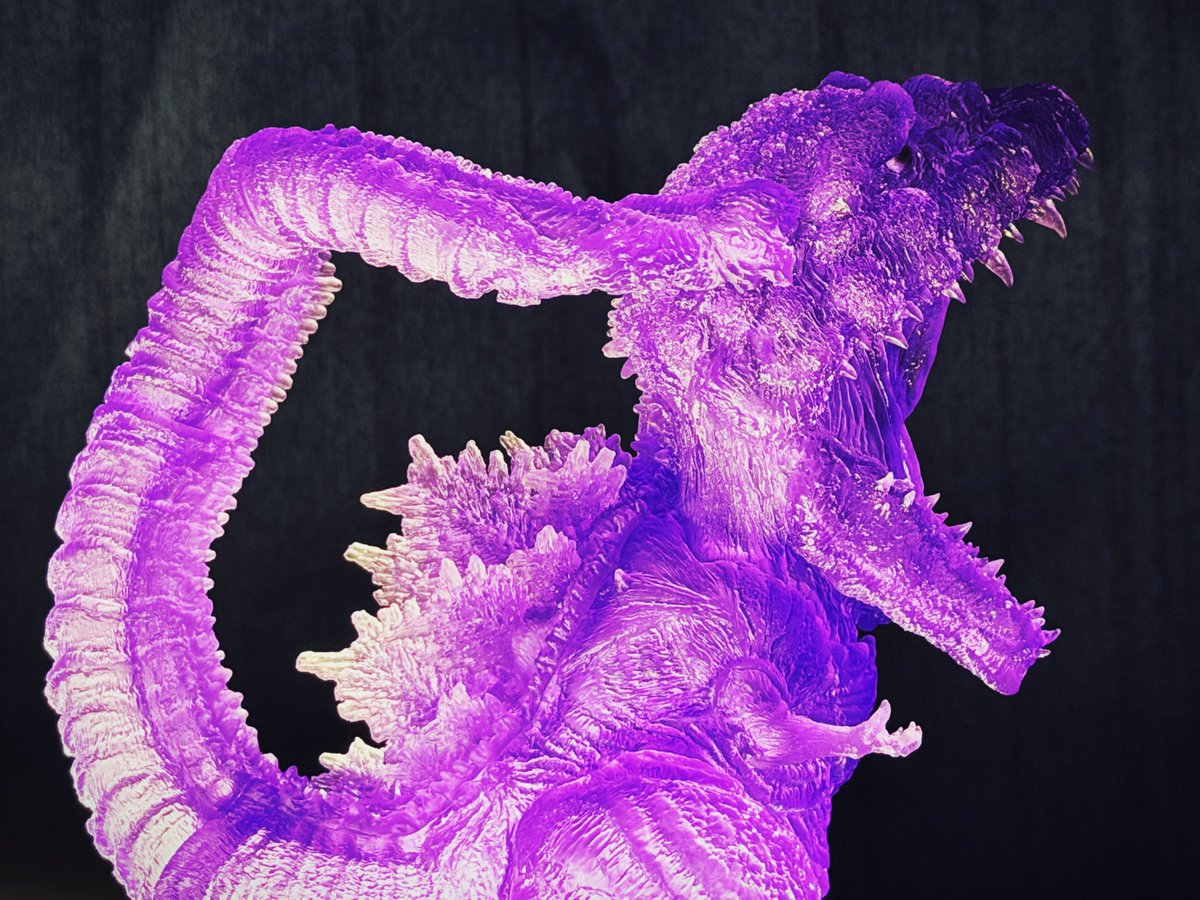 ま*き様 デフォリアル シン ゴジラ第4形態 覚醒Ver. パープルクリアエディ ま*き様 デフォリアル シン ゴジラ第4形態 覚醒Ver. パープルクリア