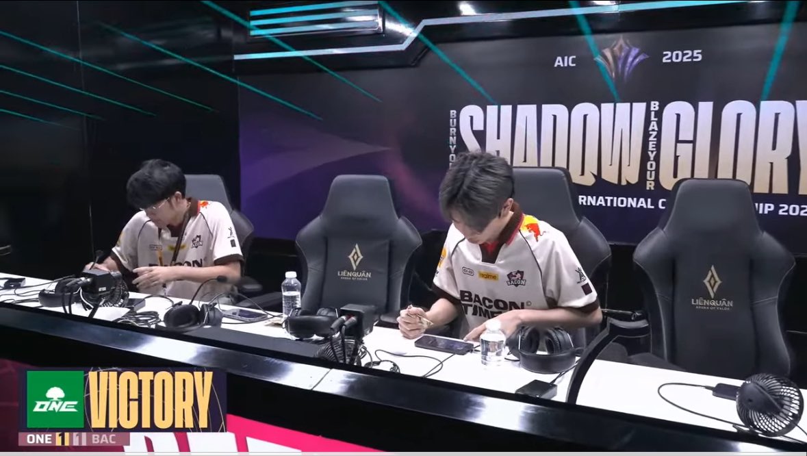 โดนตีเสมอ 1-1 เกมหน้าต้องกลับมานำให้ได้

#ทีมBaconTime #AIC2025