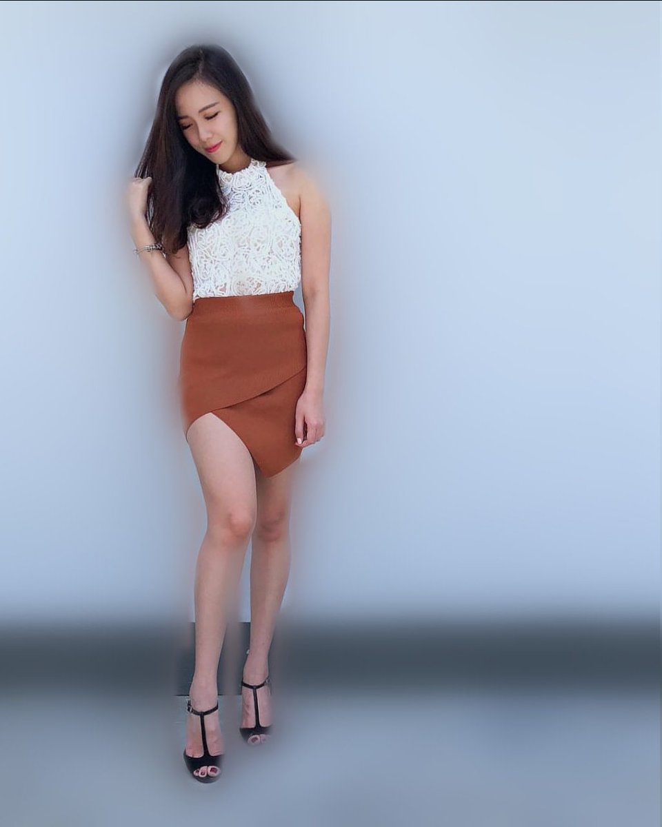 qingqiujiejie's tweet image. 虽然有一种被扒光了来看的感觉，但是还怪好玩的，AI还是太强大了点吧...