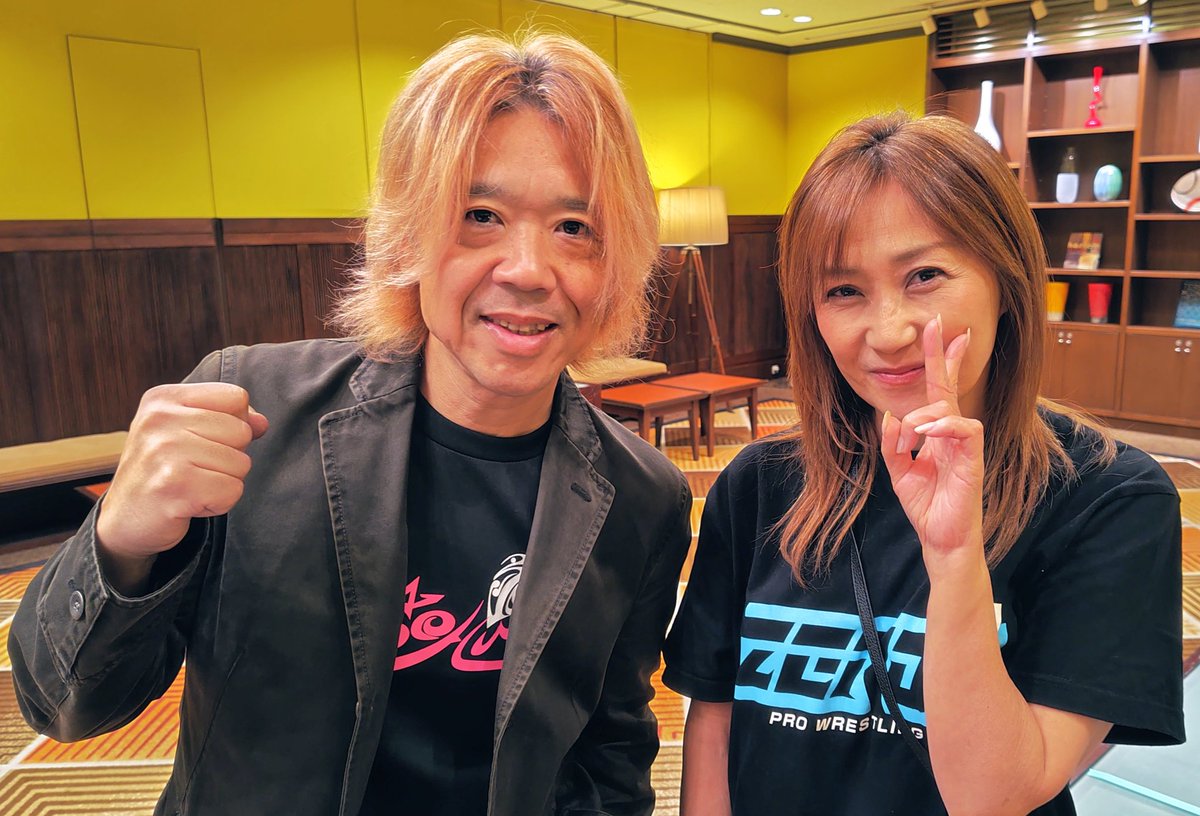 DAHLIA1223's tweet image. #11月を写真4枚で振り返る 
1 ZERO1 GM 工藤めぐみさんと
2 早朝5時過ぎにシノリナとカミさんと
3 BUCK∞TICK ナイショの薔薇の下 仙台
4 亀井理那ちゃんとの再会

#工藤めぐみ
#pwzero1
#篠原梨菜
#早朝グルメ
#亀有
#BUCKTICK
#トークネットホール仙台 
#亀井理那