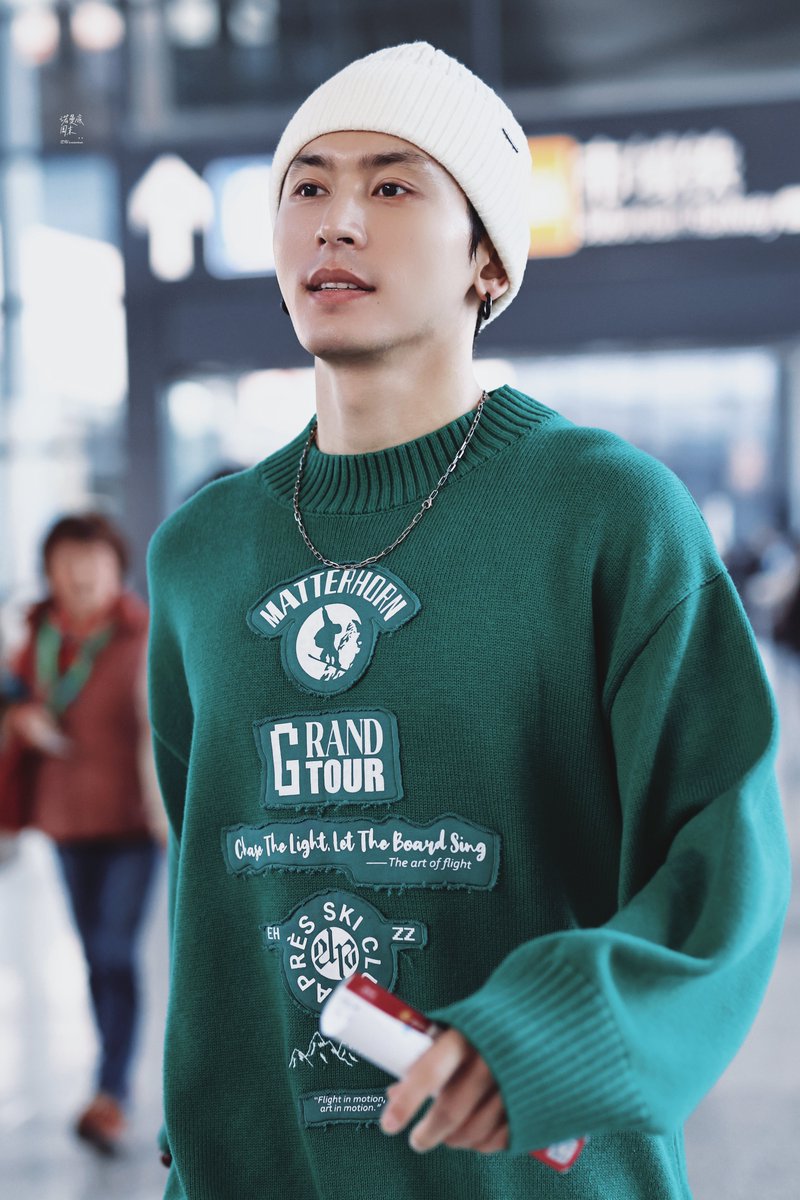 NormandyWeekend's tweet image. 𝟐𝟓𝟏𝟏𝟐𝟗 🛫

#ZhangZhehan张哲瀚 #张哲瀚 #張哲瀚 #ZZH #チャンジャーハン #장철한 #장저한 #จางเจ๋อฮั่น #TheRealZhangZhehan #ZhangSanjian