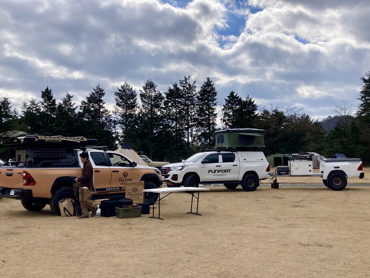 17san_'s tweet photo. 1/1実車が気になる😍
#RCアウトドアフェス
#tbmrof
#タミヤRC
#朝霧高原 https://t.co/LNxVTz2jwA