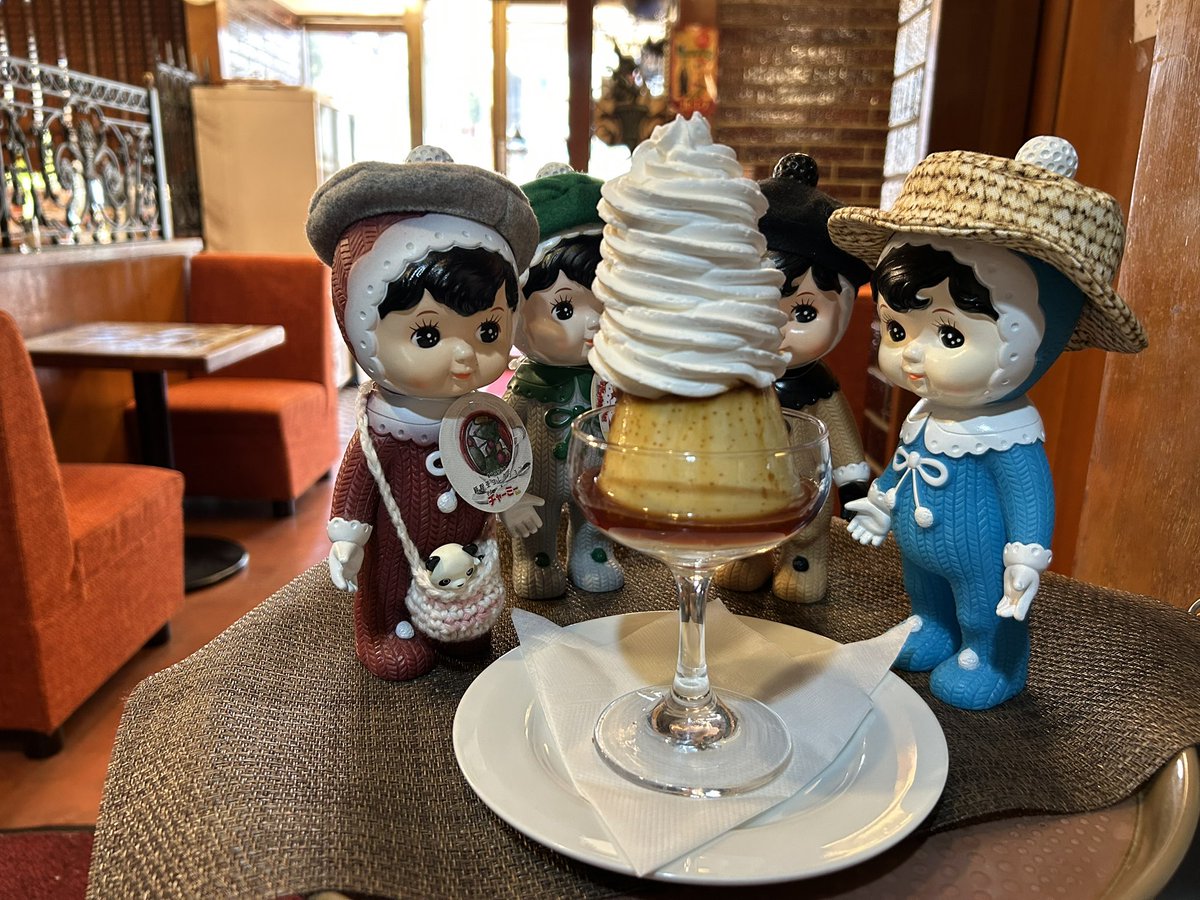 toronto___kissa's tweet image. トロント閉店致しました😊　#ユンホ　様が召し上がった　#フルーツパフェ　と　#ホイッププリン　を求めて　たくさんのお客様がご来店下さいました♪ また本日は　#西城秀樹　様　　#末澤誠也　様のお客様も多く　店内　賑やかでした😊　1週間　　ありがとうございました‼️#聖地巡礼